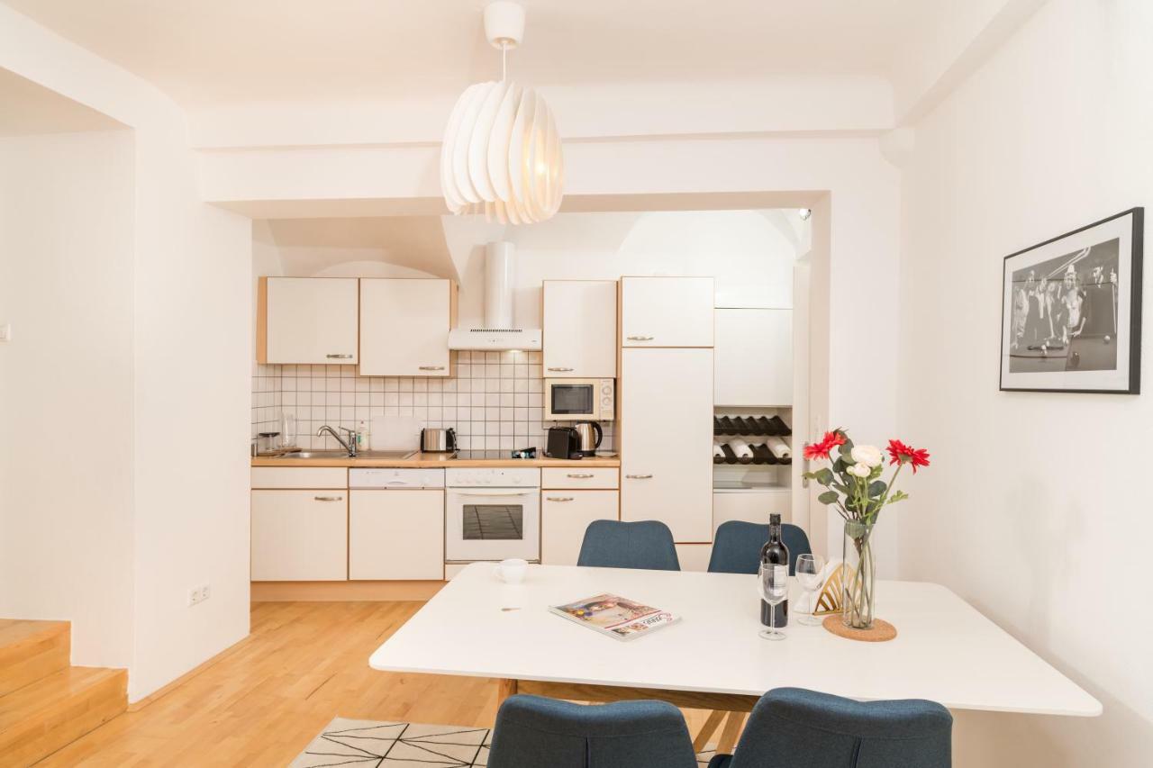 Zum Grazer Uhrturm Apartman Kültér fotó
